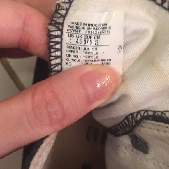 *BOGO 50%*Converse black/ olive green high top - Picture 4 of 4